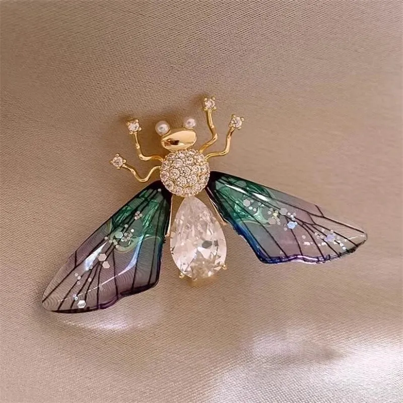 Elegant Retro Bee Alloy Resin Inlay Rhinestones Women's Brooches 1 Piece