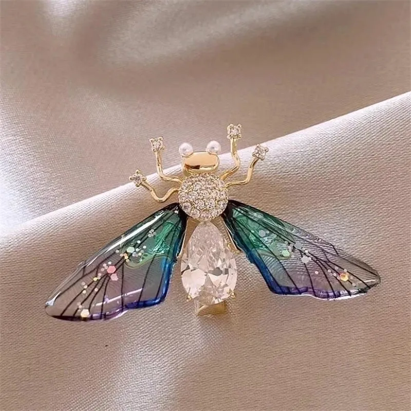 Elegant Retro Bee Alloy Resin Inlay Rhinestones Women's Brooches 1 Piece