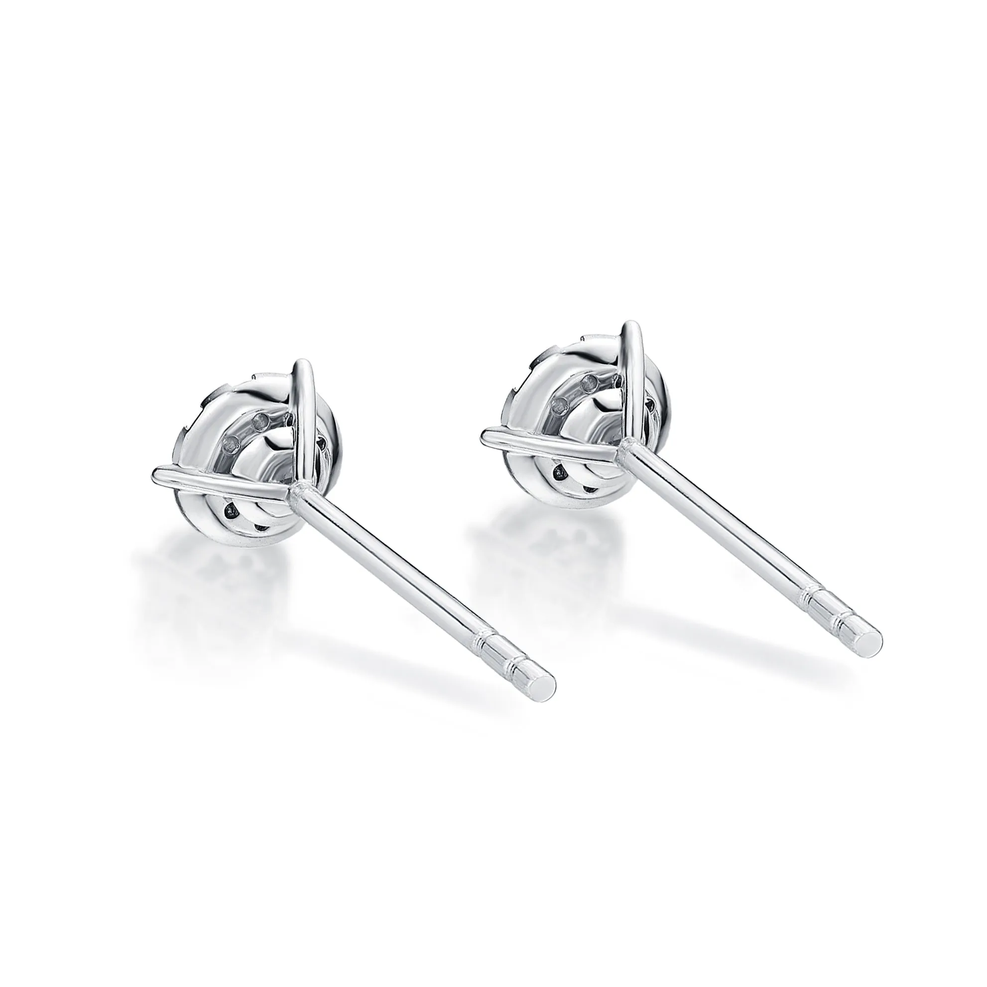 Memoire 18ct White Gold 0.15 Carat Diamond 3 Prong Bouquet Style Stud Earrings