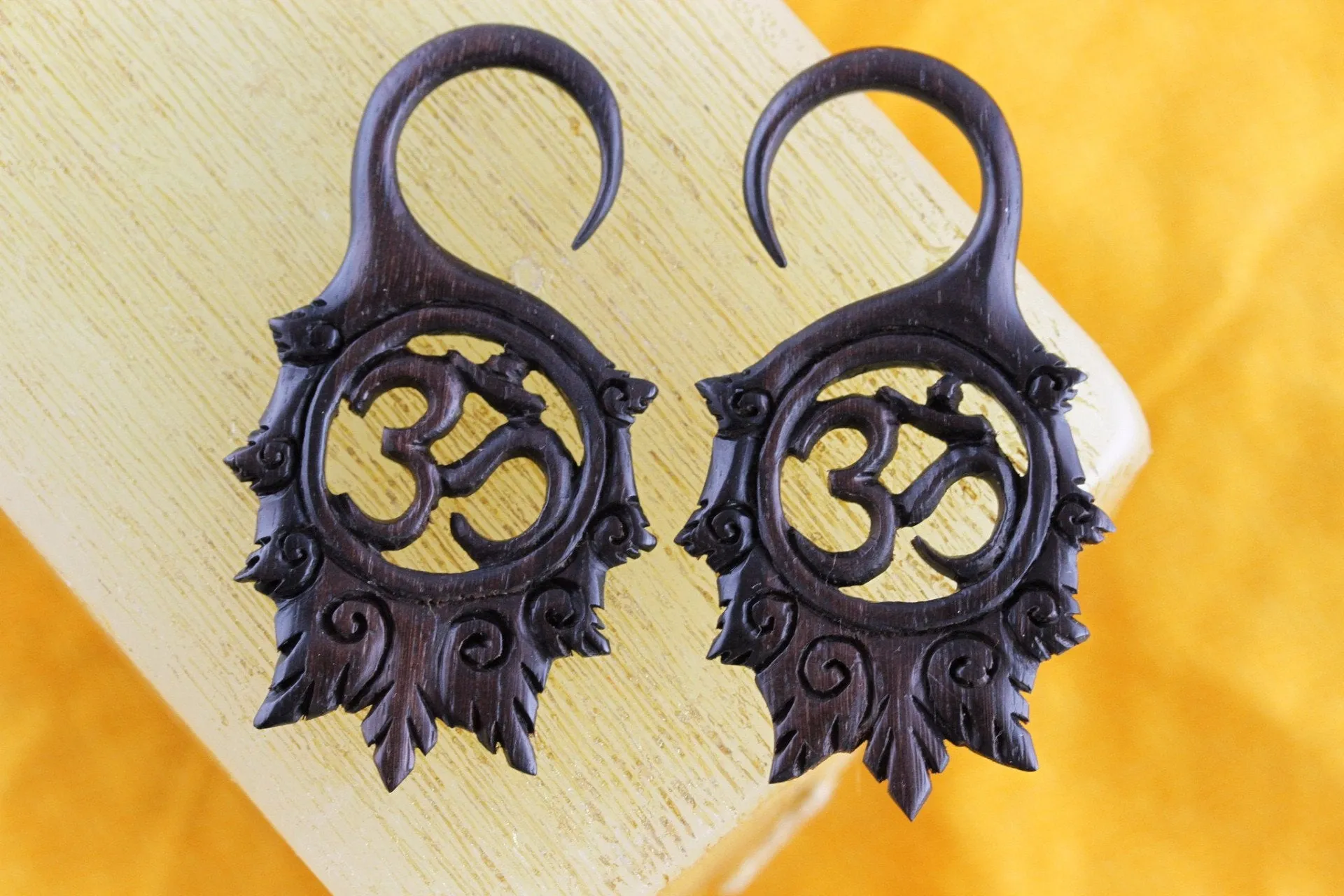 OM Earring Hangers for Stretched Ears (Pair) - D037