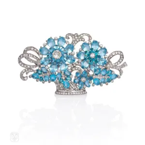 Paste flower basket brooch