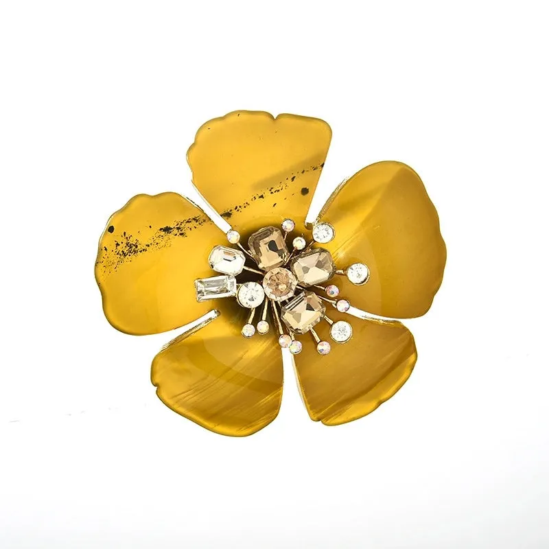 Retro Classic Style Pin Flower Arylic Inlay Zircon Women'S Brooches