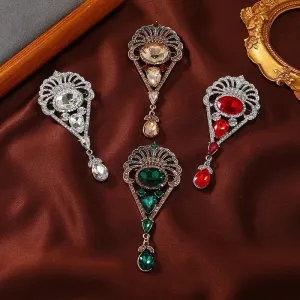 Retro Geometric Alloy Inlay Rhinestones Women's Brooches