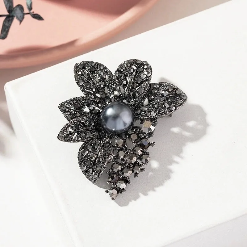 Retro Pin Flower Bow Knot Alloy Plating Inlay Rhinestones Pearl Women'S Brooches