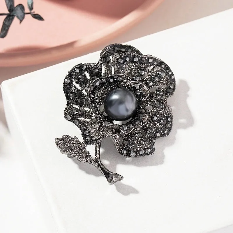 Retro Pin Flower Bow Knot Alloy Plating Inlay Rhinestones Pearl Women'S Brooches