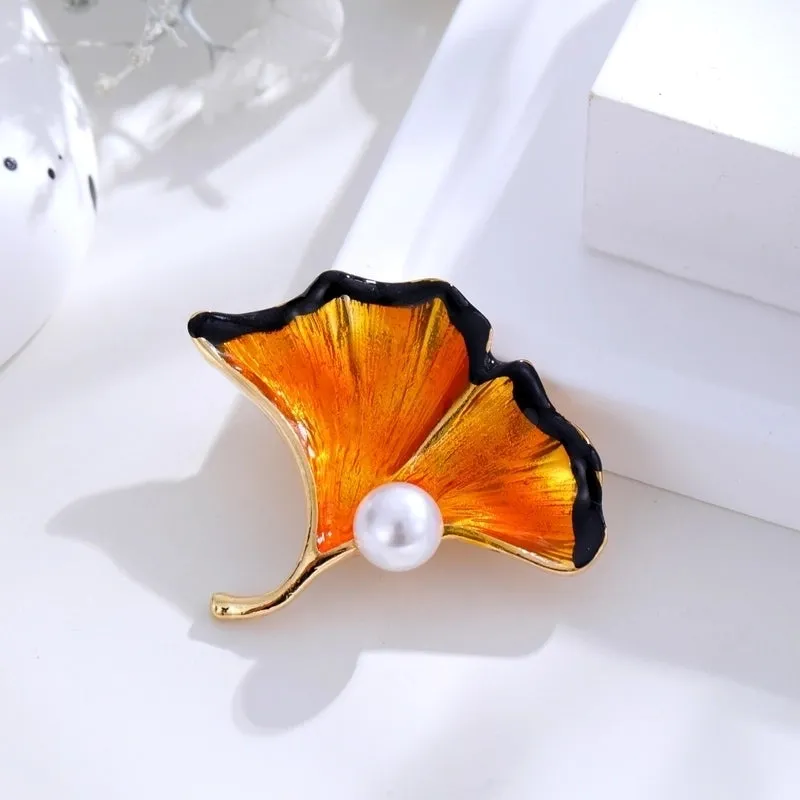 Retro Streetwear Fruit Flower Alloy Inlay Rhinestones Unisex Brooches