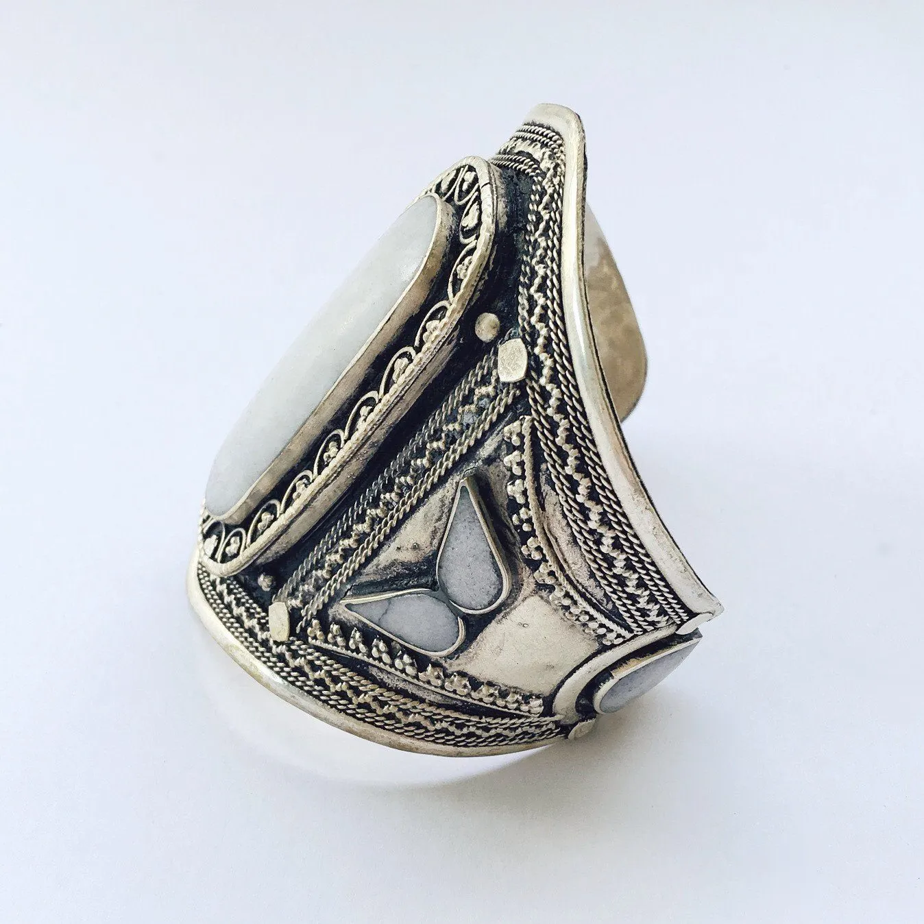 White howlite tribal boho cuff