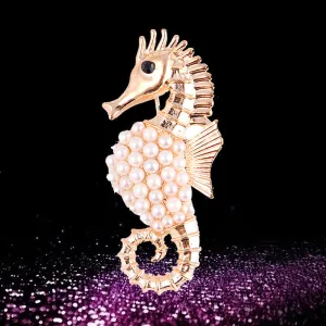 XSB013 - Retro Seahorse Brooch